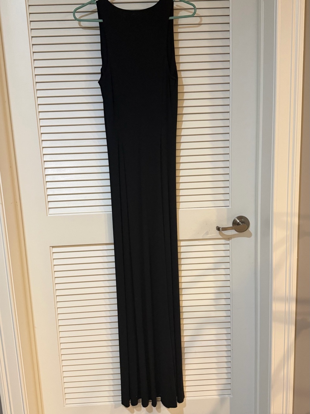 Lauren Ralph Lauren Black V-Neck Sleeveless Maxi Dress Size Medium - Picture 5 of 7